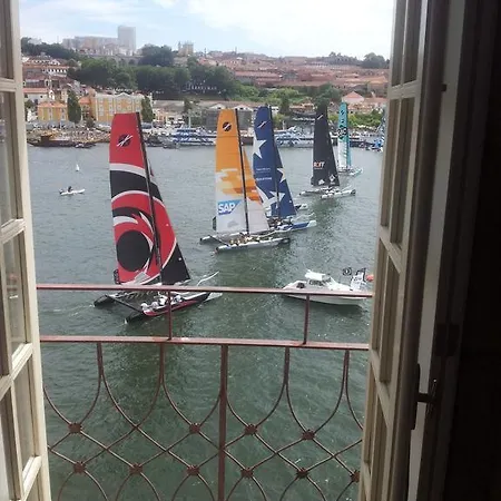 - River Front Apartment Porto